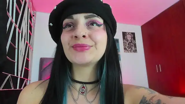 KARINNA  RAVEN online show from 12.19.25