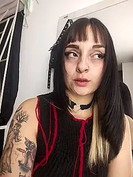 KARINNA  RAVEN online show from 04.03.26