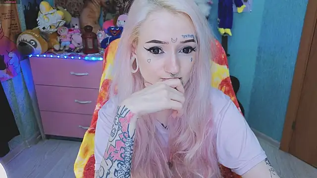 Manuela unicorn online show from 11.03.25