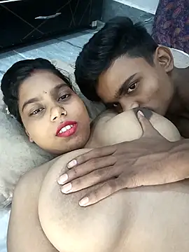 Snapshot of Mis_jay chatting on 10.07.25 Mis jay online show from 10.07.25