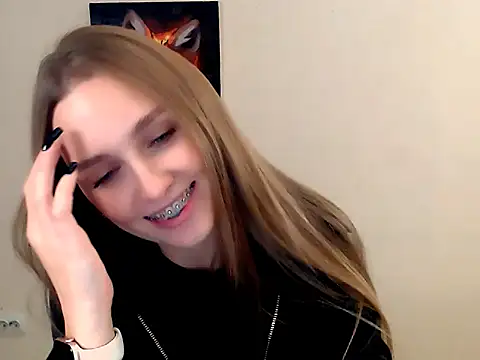 Doll Angelina online show from 10.18.25