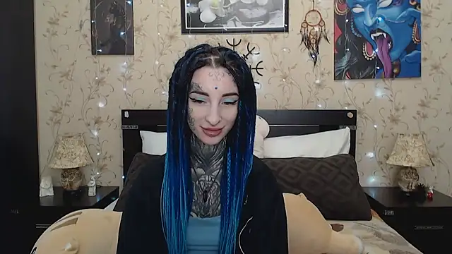 Snapshot of Velvetbat chatting on 02.23.26 Velvetbat online show from 02.23.26