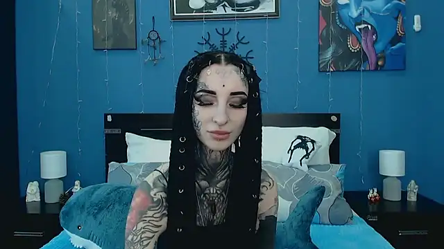 Velvetbat online show from 04.17.26