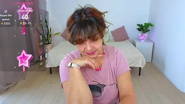 Nika Light online show from 01.15.26