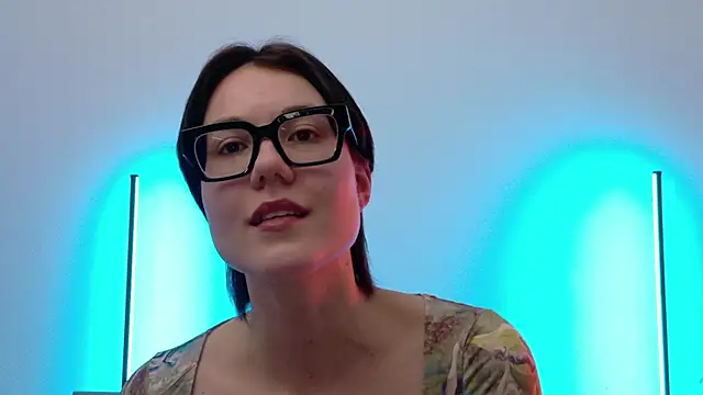 Maria Fitch online show from 03.19.25