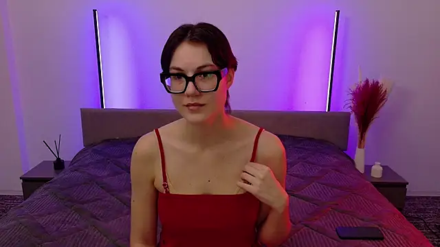 Maria Fitch online show from 03.22.25