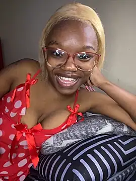 YummyMelanin117 online show from 10.02.25