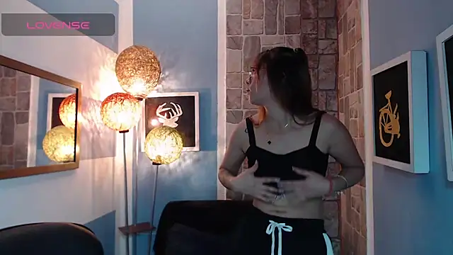 Fiorellaa delsd online show from 11.05.25