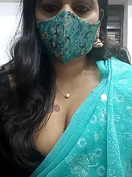 Snapshot of aparna99 chatting on 11.15.25 aparna99 online show from 11.15.25