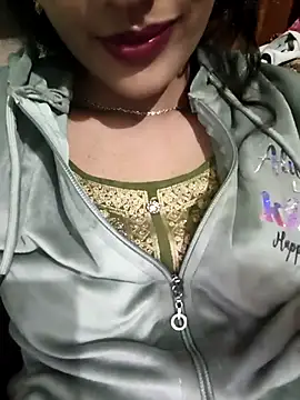 Eshwari Chopra online show from 12.04.25