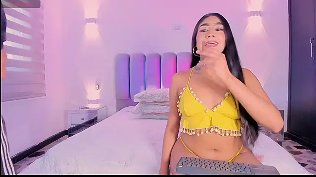 candyandmarilyn online show from 11.16.25