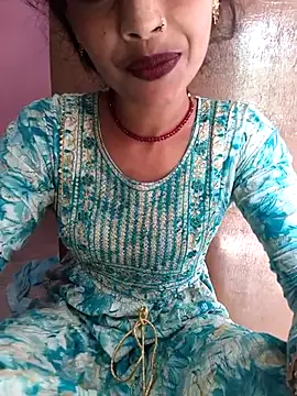 Eshna Dabral online show from 10.03.25