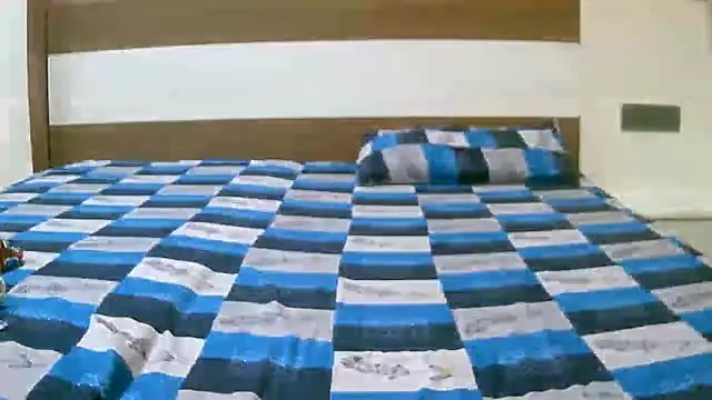 Snapshot of ragini_m_m_s chatting on 11.06.25 ragini m m s online show from 11.06.25