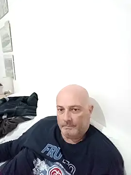 Snapshot of Alexis_Bull chatting on 10.23.25 Alexis Bull online show from 10.23.25