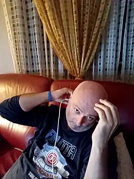 Snapshot of Alexis_Bull chatting on 10.23.25 Alexis Bull online show from 10.23.25