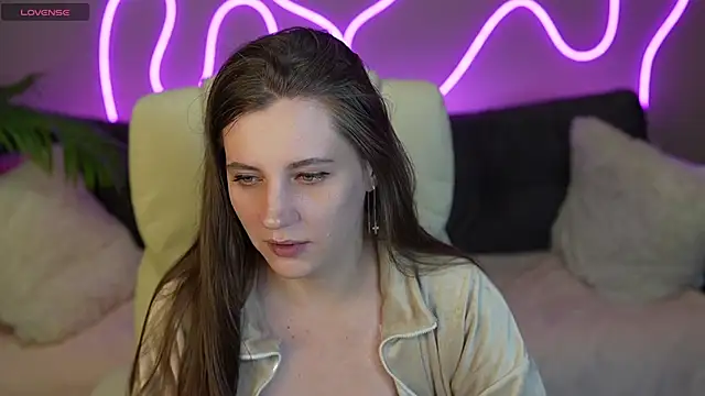 Snapshot of ValeryMurr chatting on 10.08.25 ValeryMurr online show from 10.08.25