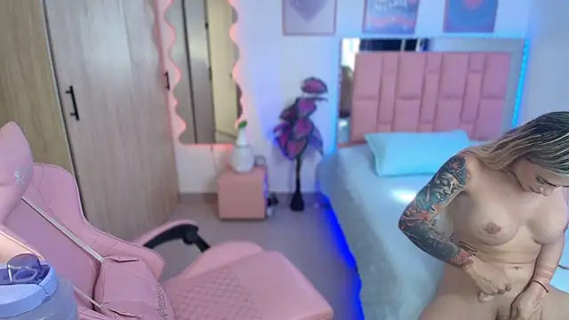 lunesweet online show from 09.24.25