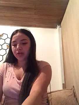 Snapshot of amelia_hall chatting on 10.26.25 amelia hall online show from 10.26.25