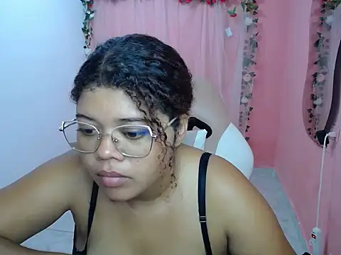 natalietits1 online show from 10.10.25