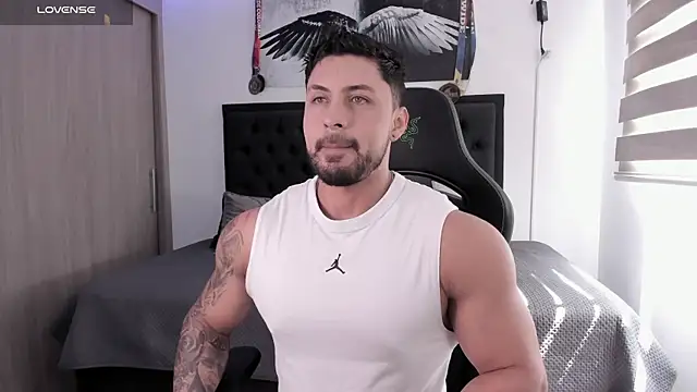 santi aesthetic online show from 01.09.26