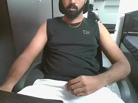 lovelyakash69 online show from 12.20.25