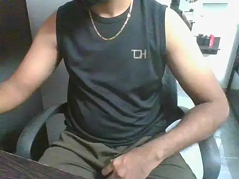 Snapshot of lovelyakash69 chatting on 05.25.26 lovelyakash69 online show from 05.25.26