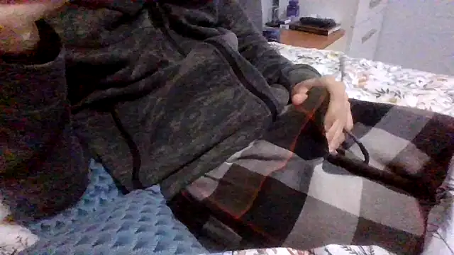 tipetto06 online show from 10.15.25