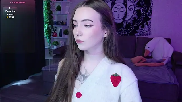 naugghtynikki online show from 09.09.25