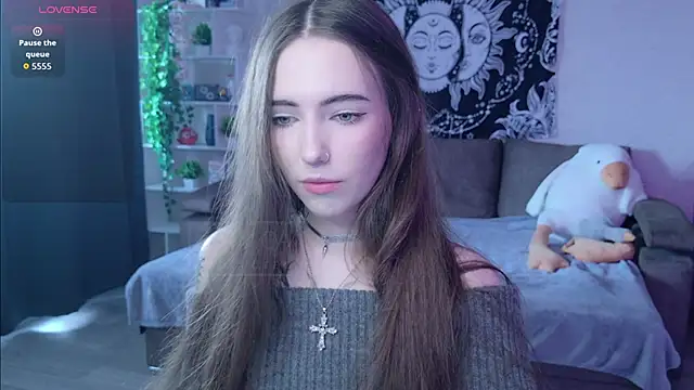 naugghtynikki online show from 09.23.25