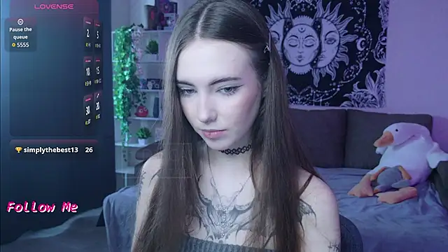 naugghtynikki online show from 10.23.25