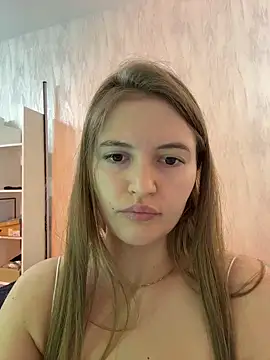 Snapshot of TesssaHart chatting on 02.13.26 TesssaHart online show from 02.13.26