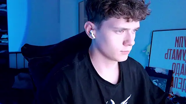 DanyDavis online show from 09.29.25