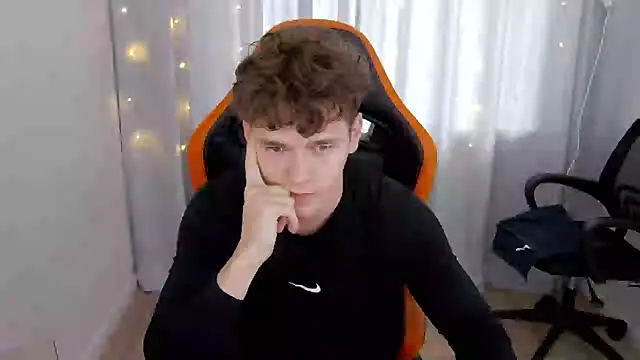 DanyDavis online show from 04.10.26