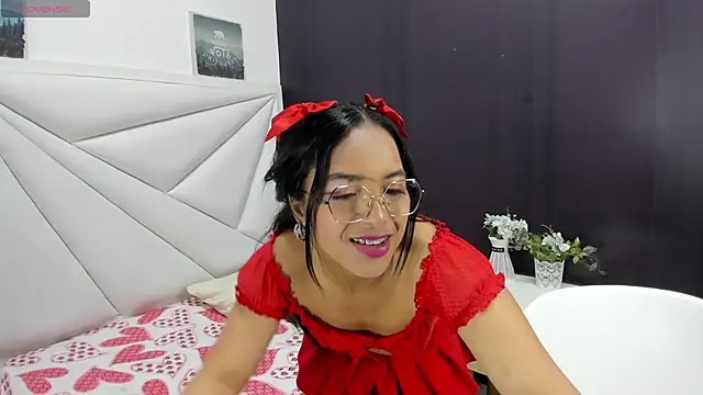 paula zambrano7 online show from 09.24.25