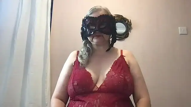 Raven Magical Milf online show from 09.24.25