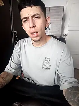 Chris  Jones online show from 10.19.25