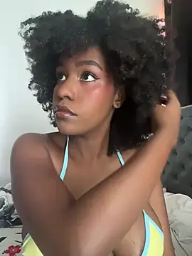 Snapshot of RachelStonne chatting on 07.22.26 RachelStonne online show from 07.22.26