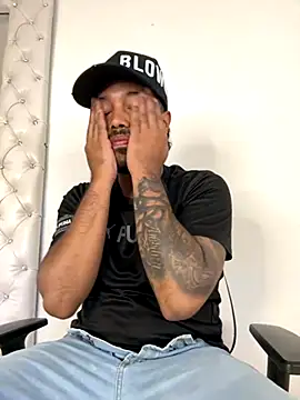 PapiStan online show from 10.18.25