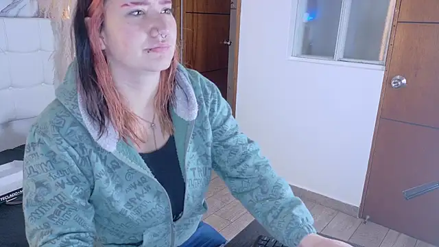 Cerecitaa02  online show from 10.07.25