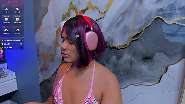 Sasha  moore online show from 10.25.25