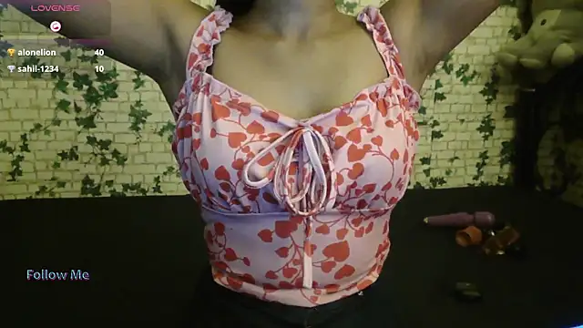 Snapshot of Trishna_love chatting on 11.05.25 Trishna love online show from 11.05.25