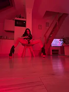 MoonlitLust online show from 03.17.26