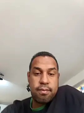 Snapshot of elnegro707070 chatting on 10.13.25 elnegro707070 online show from 10.13.25