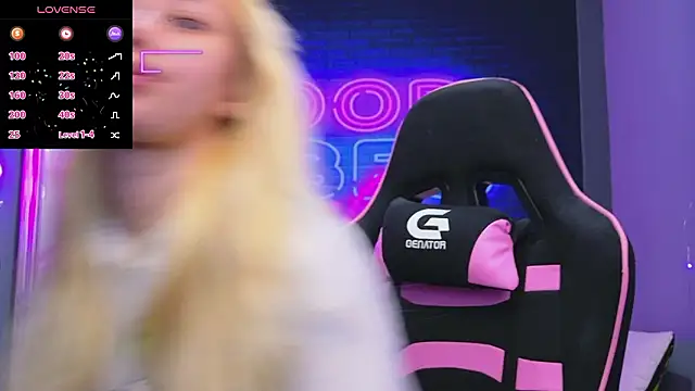 AlessiaCroft online show from 03.24.26