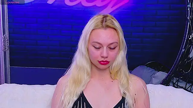 AlessiaCroft online show from 05.06.26