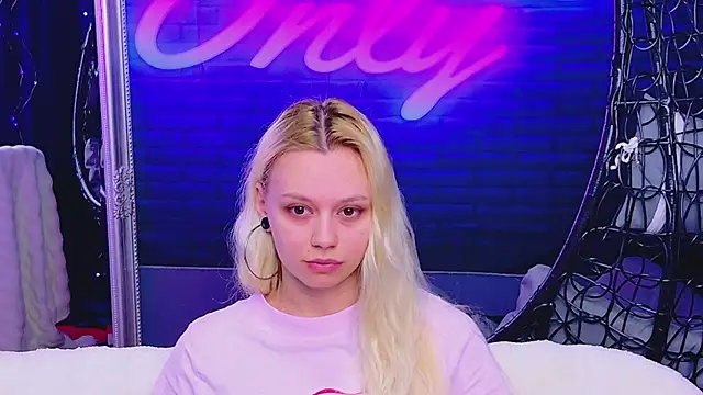 AlessiaCroft online show from 05.30.26