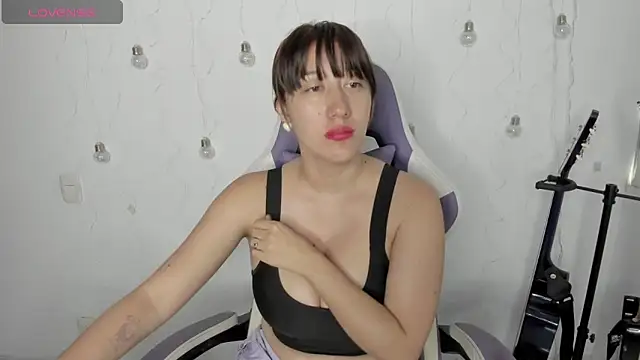 Lissa Kim1 online show from 01.12.26