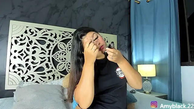 Snapshot of Amyblack__ chatting on 09.22.25 Amyblack online show from 09.22.25