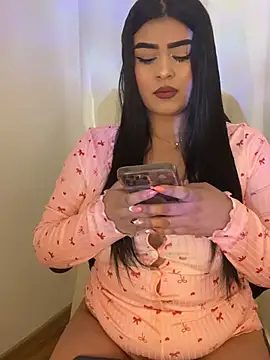 Snapshot of Kariina__69 chatting on 07.23.26 Kariina 69 online show from 07.23.26