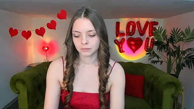 Snapshot of marshmallowee chatting on 03.21.25 marshmallowee online show from 03.21.25